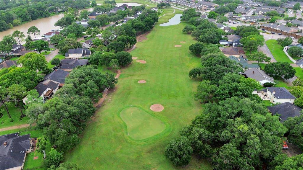 Golf course aerialEnjoy living just minutes from the beautiful Quail Valley Golf Course. A serene backdrop perfect for outdoor enthusiasts and weekend relaxation.