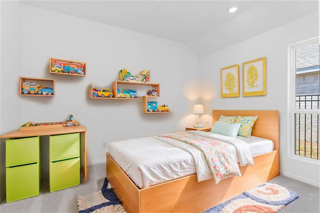 Each guest bedrooms have outstanding large closets!  **Photo is Virtually Staged**