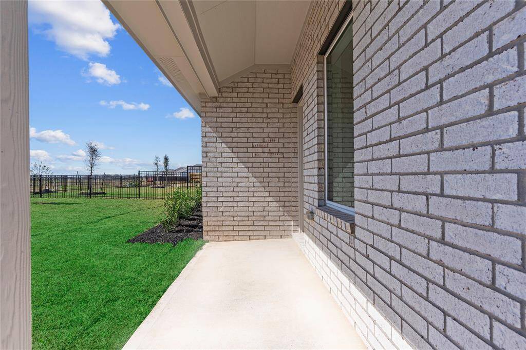 Wonderful, covered patio!