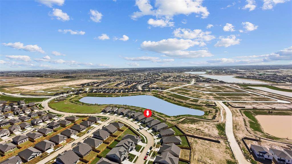 Designed to fit your lifestyle, the master plan with lakes, parks, playgrounds and an expansive Amenity Village with a clubhouse, tennis courts, dog playground, pool overlooking the lagoon and more!