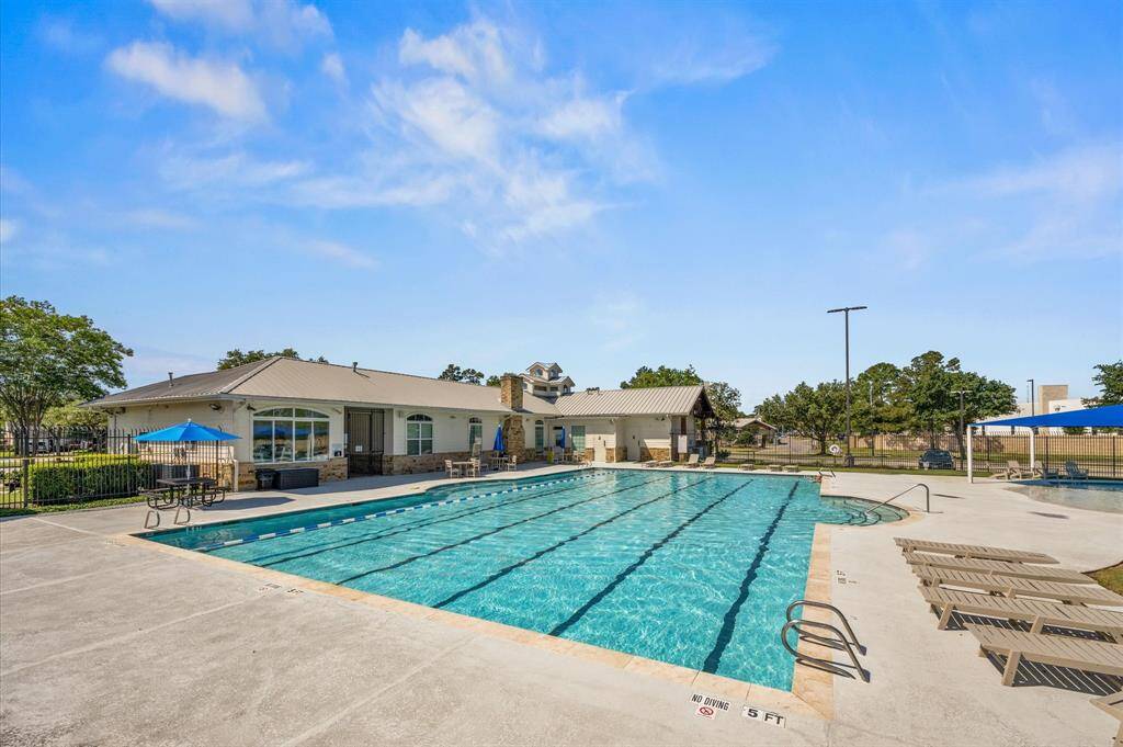 2 Pools