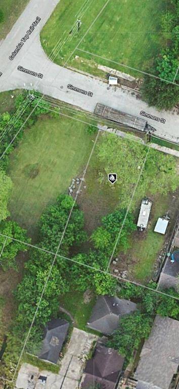 Top down view of the land close to so much, downtown, U of H, East Downtown Area and so much more.