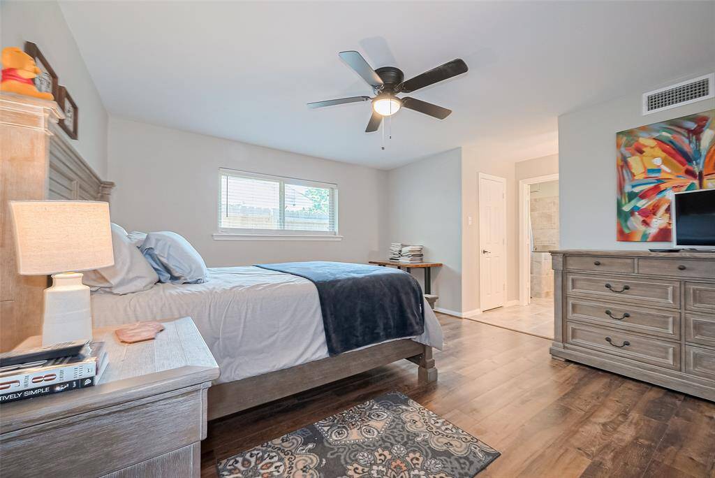 Primary Bed Room