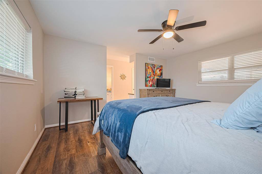 Primary Bed Room