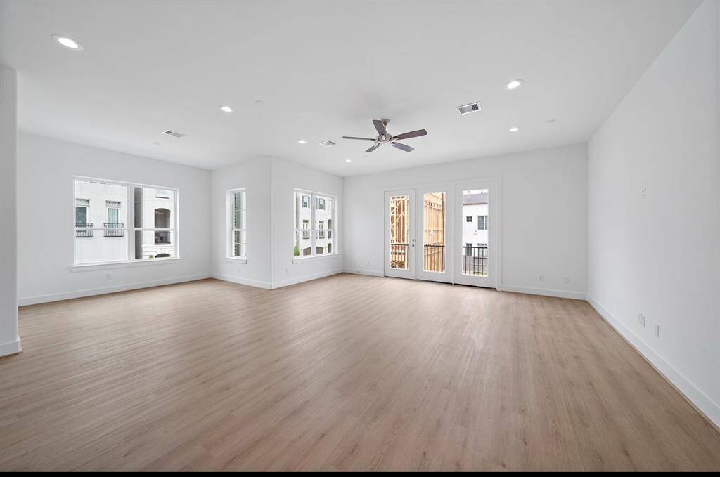 This beautiful Ariana B plan within Somerset Green will have beautiful hardwood floors.
