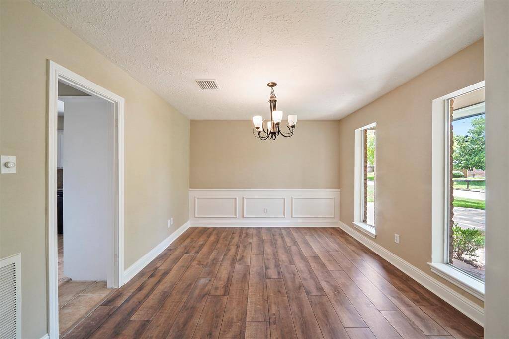 Formal Dining