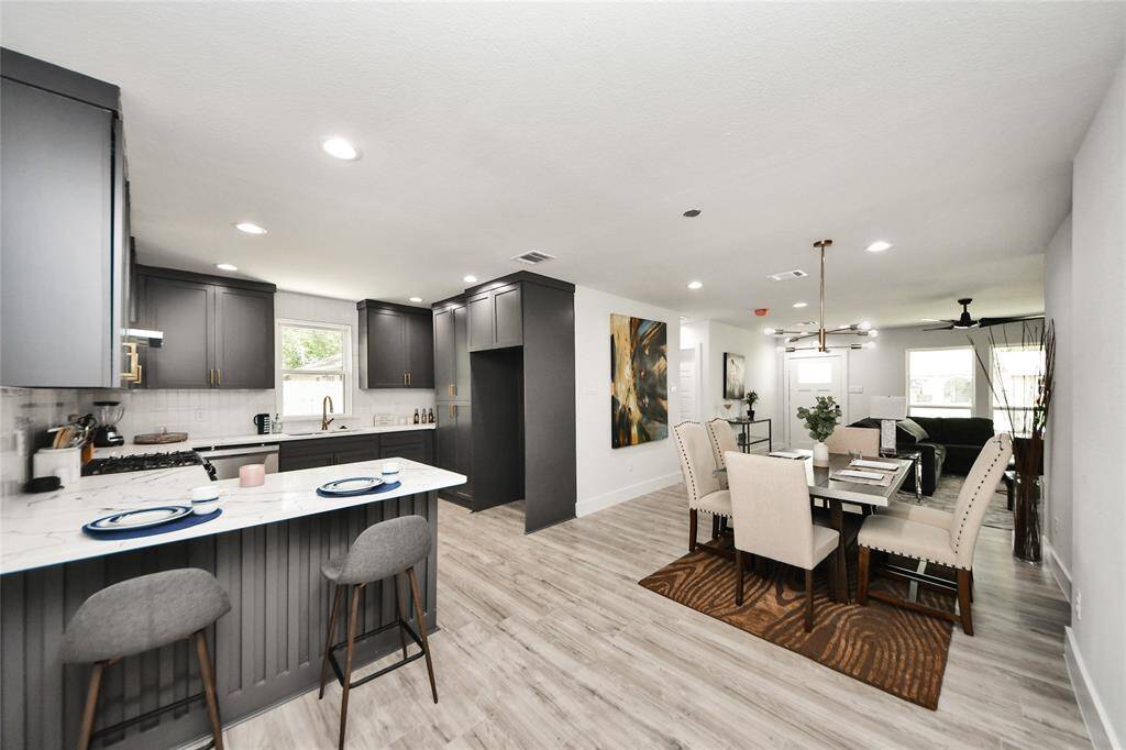 The kitchen offers plenty of counter space.