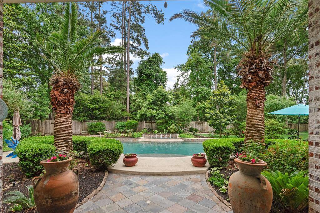 This back yard oasis is spectacular!