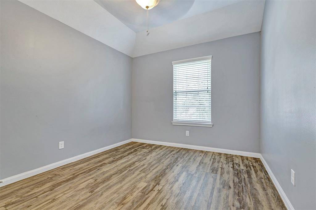 Upstairs Bedroom 3