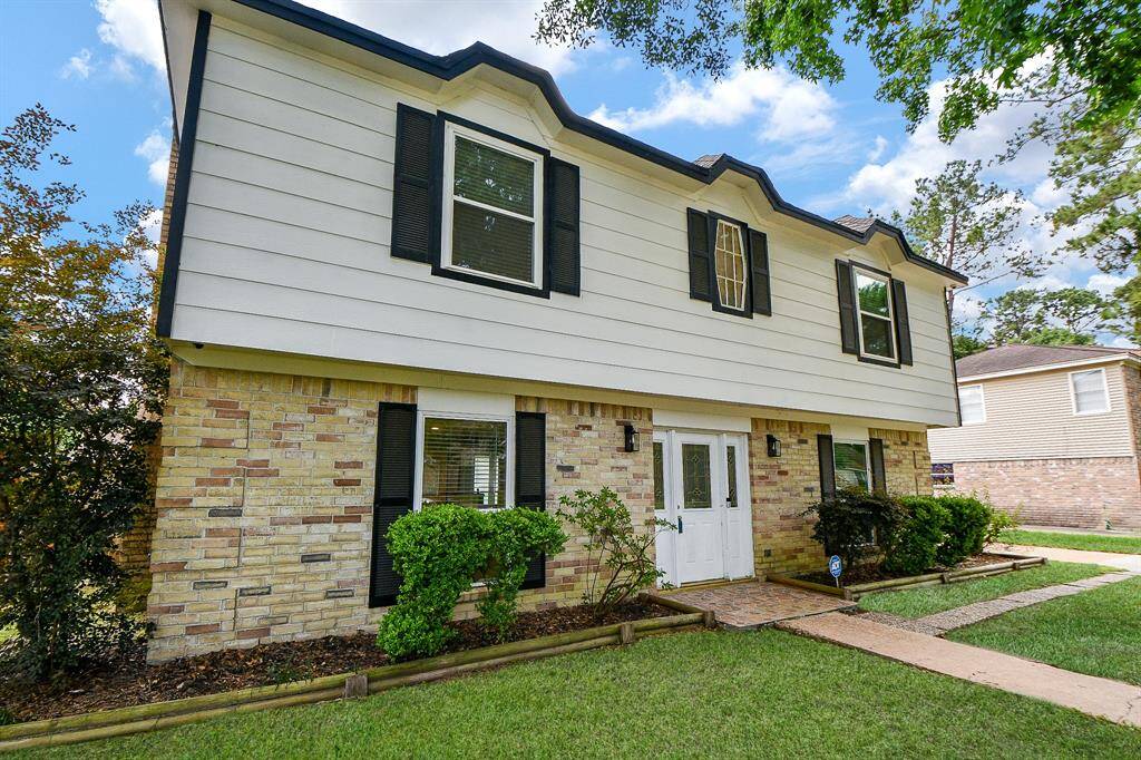 This charming two-story home offers a perfect blend of modern comfort and classic appeal.
