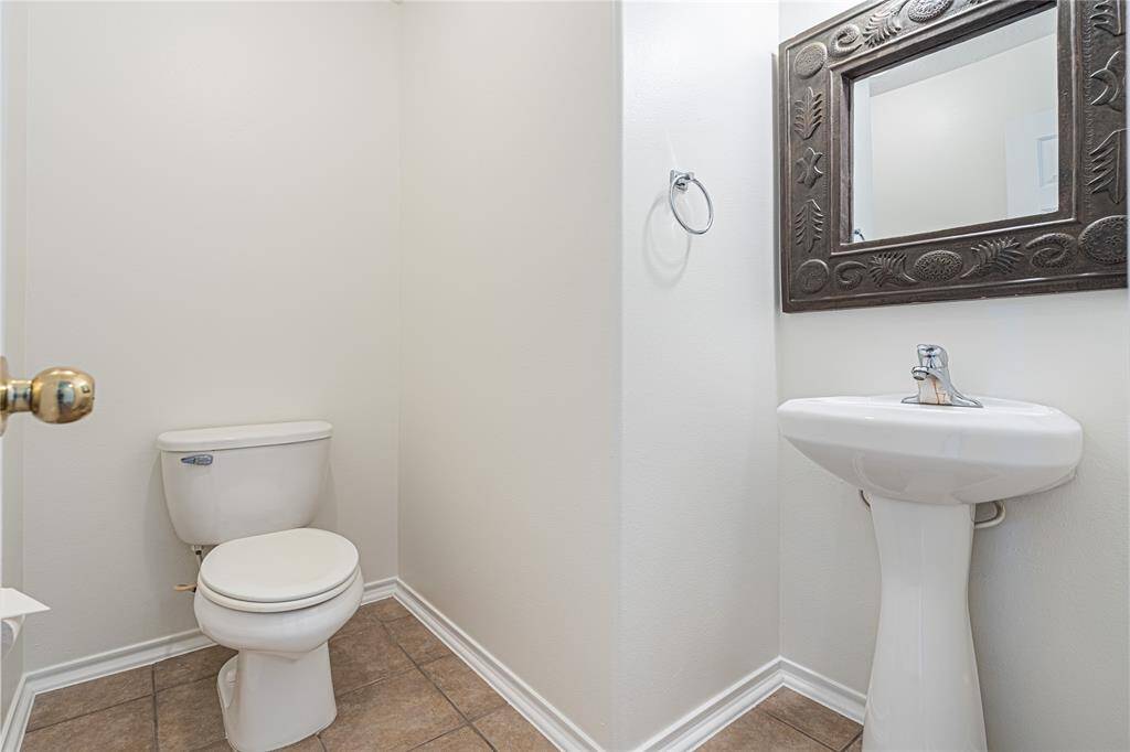Half Bath in Entryway