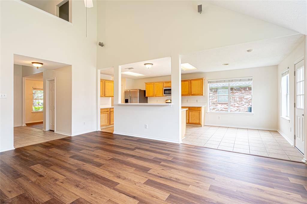 Living Room, Looking in to Kitchen