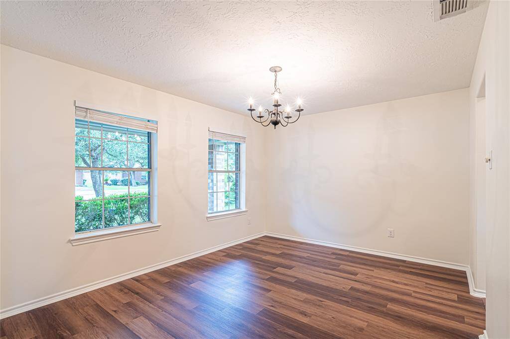 Formal Dinning Room