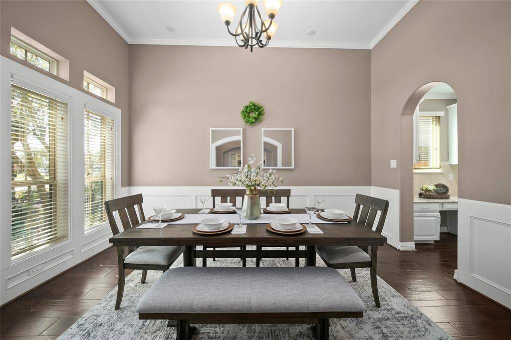 Dinning Room with upgraded wood floor