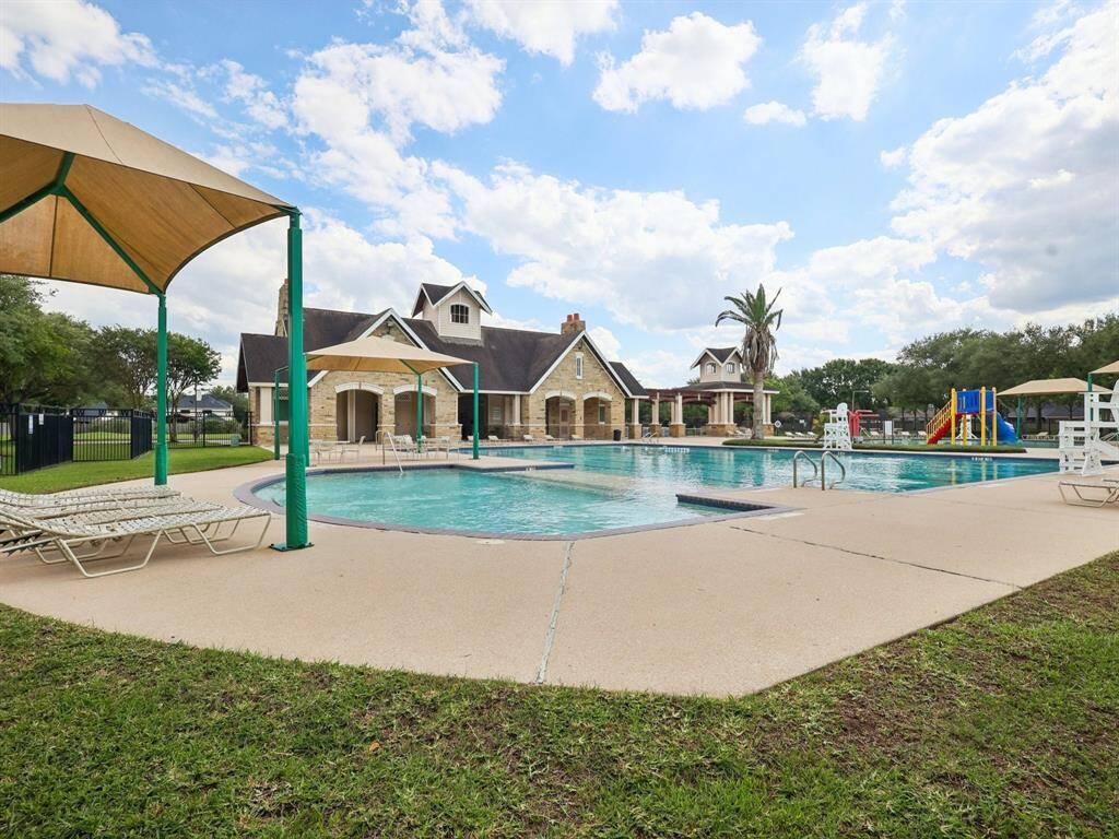 Westover Park has two community pools