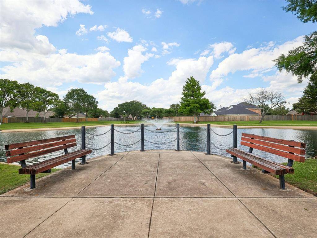 What a terrific place to sit and enjoy the weather!