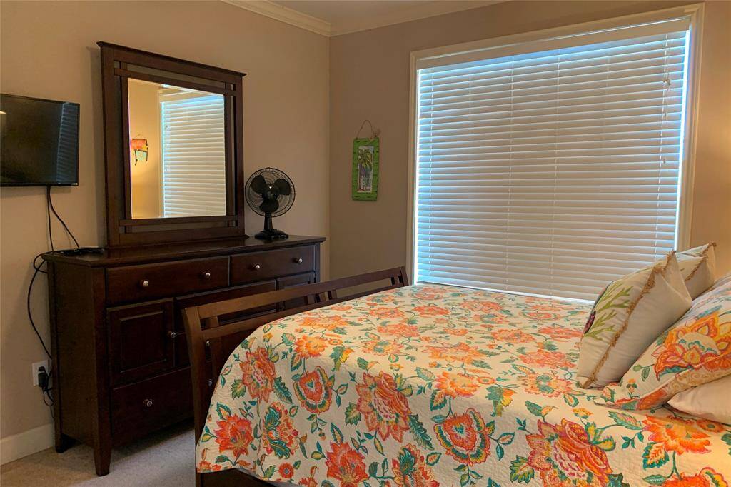 Second bedroom