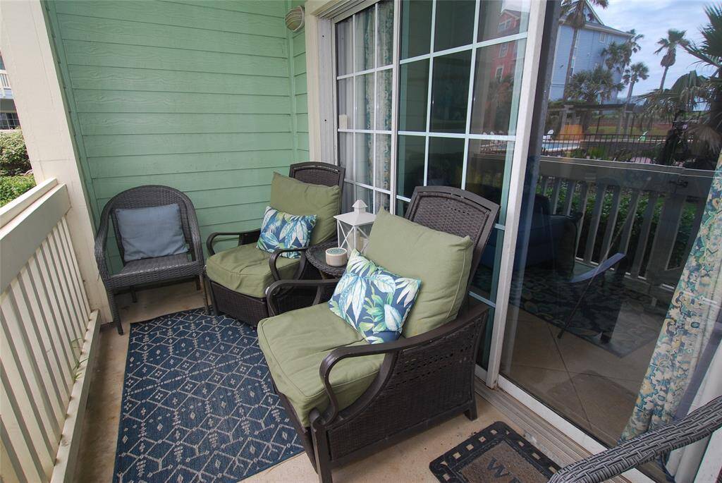 Nice patio area outside the living room.