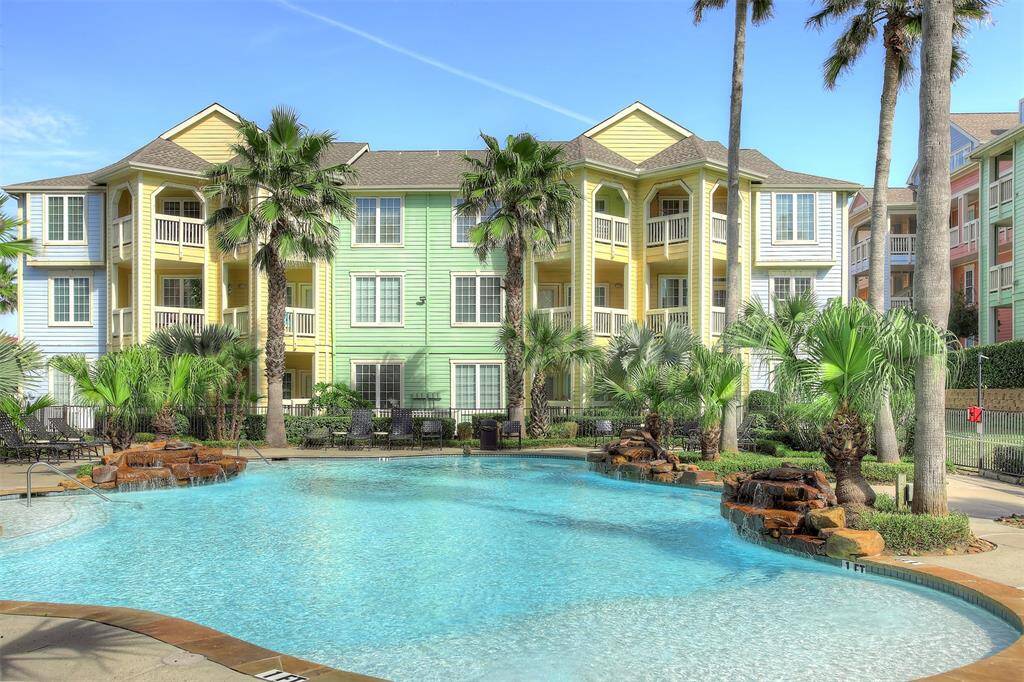 Dawn Condominiums have two swimming pools for you to enjoy.
