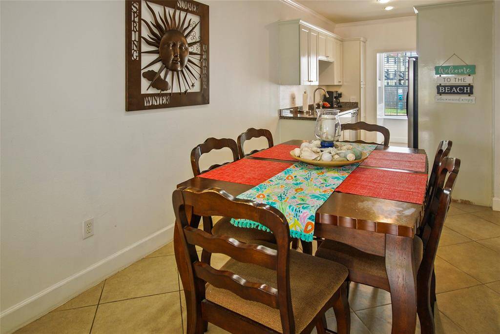 This floor plan is great for entertaining.