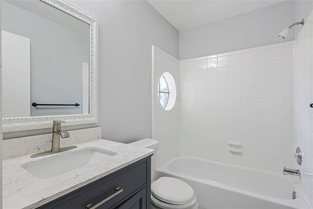 Full Bath on 2nd Floor