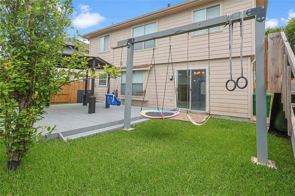 Corner view of back yard