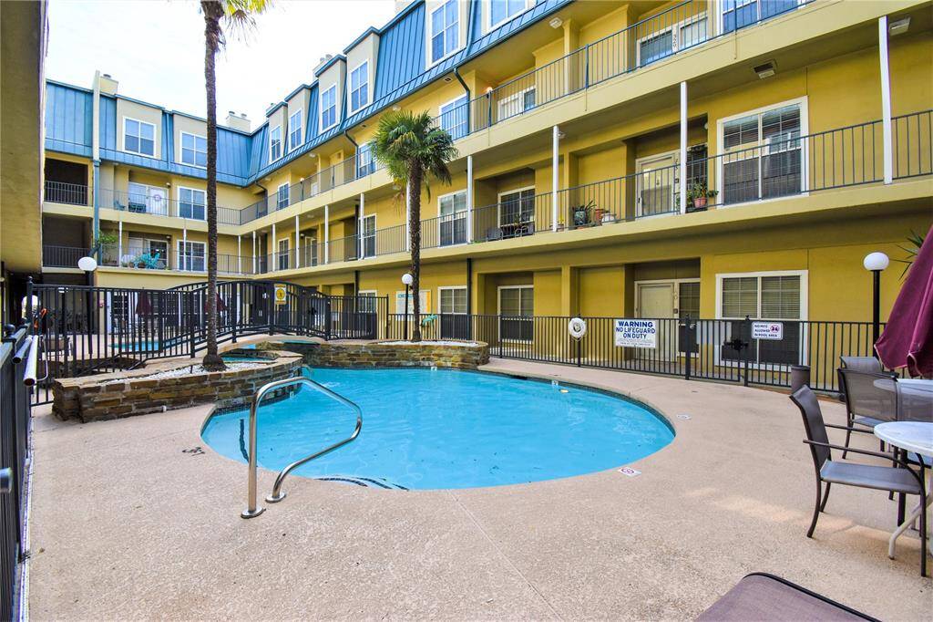 Exclusive pool for Marina Pointe Condo residents