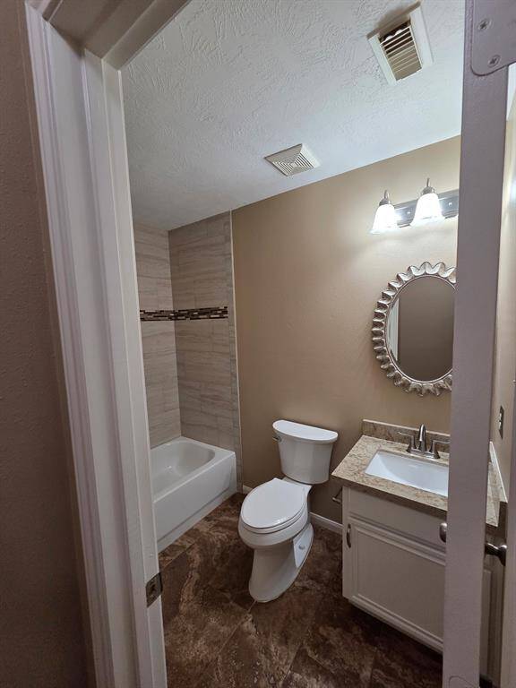 pretty hall bath