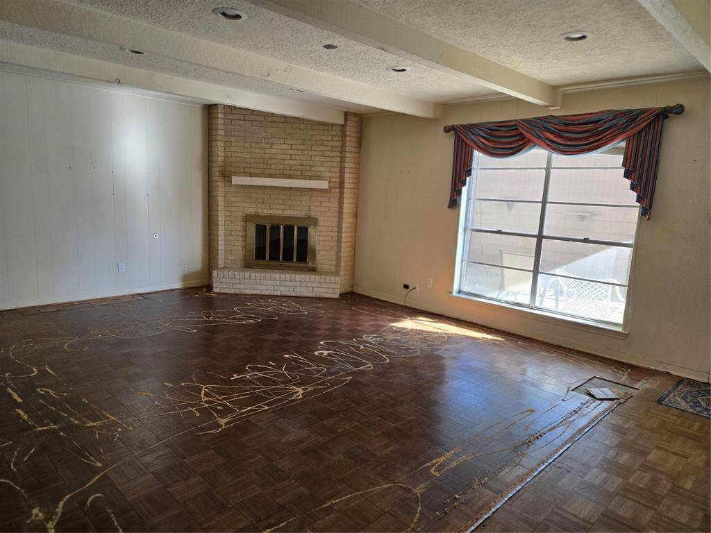 Family room view 3