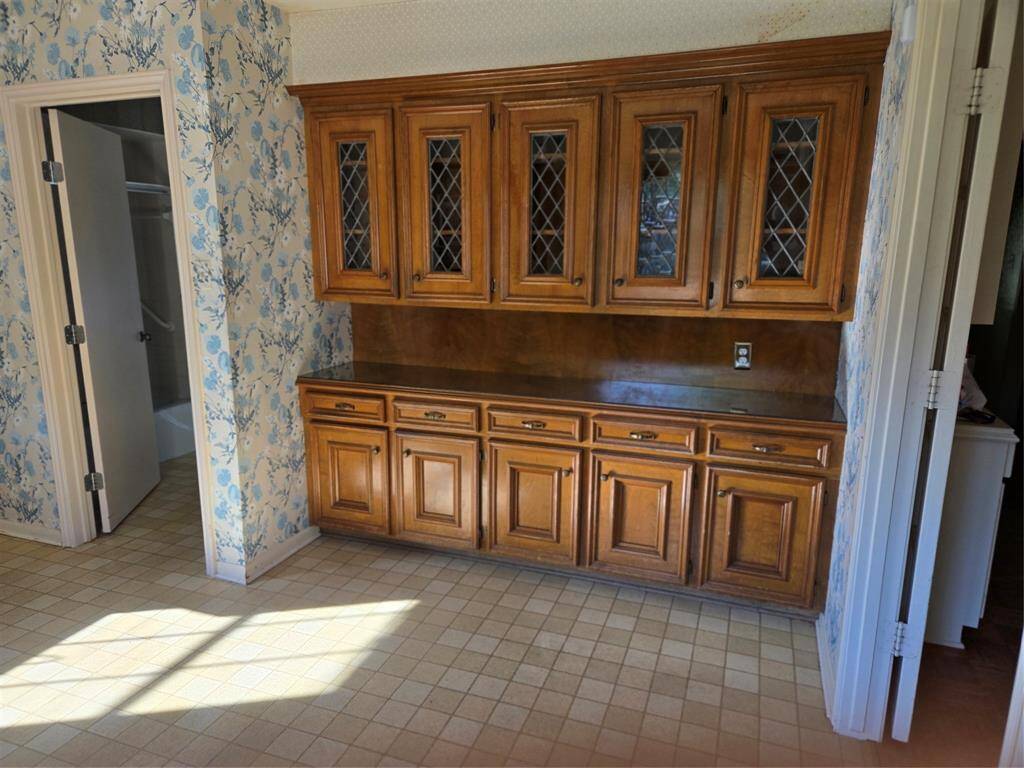 Kitchen bank of cabinets on the right side