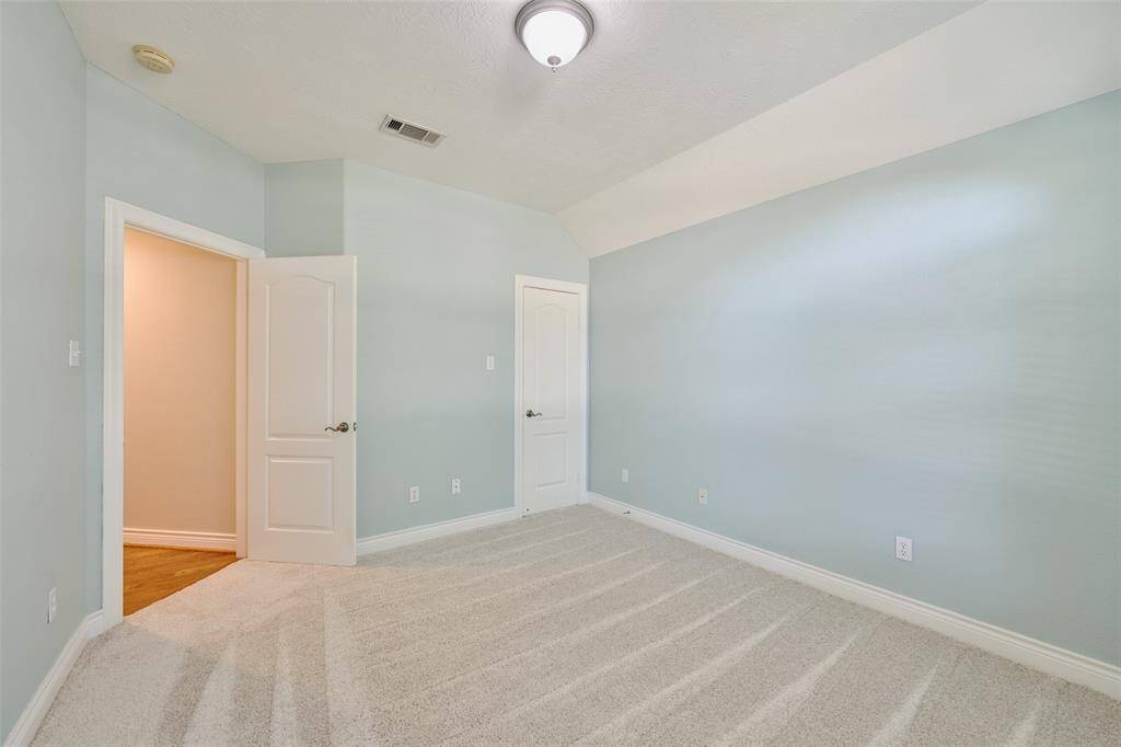 another photo of guest bedroom #2
