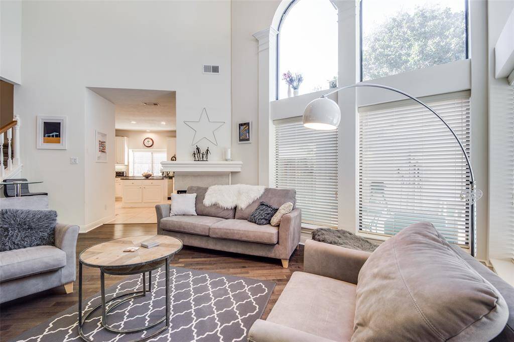 Another view of the open-concept family room. From here you can see how the room seamlessly flows into the breakfast area and kitchen.