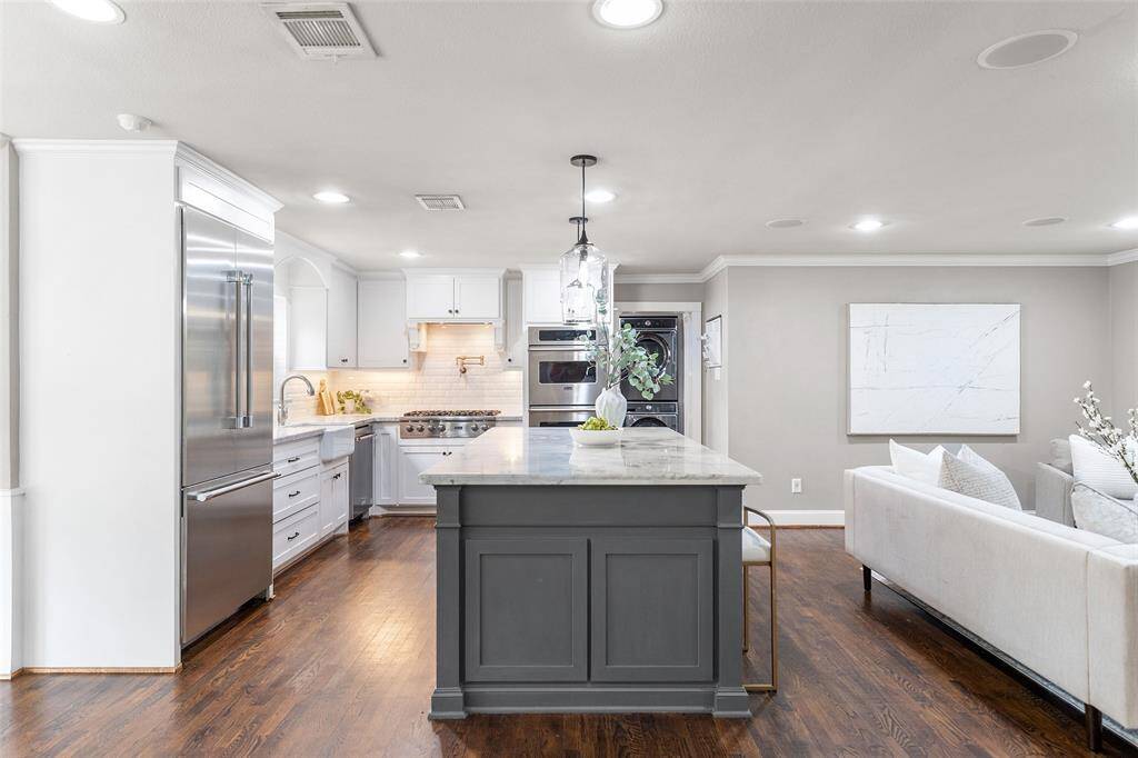 Kitchen/Living Room