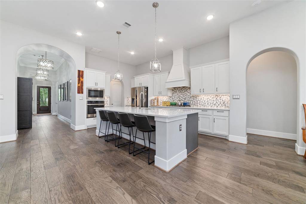 Another view of the kitchen space, elegant spacious and welcoming.