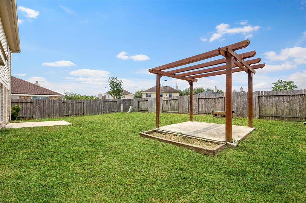The backyard is ready for any projects you have been dreaming of.
