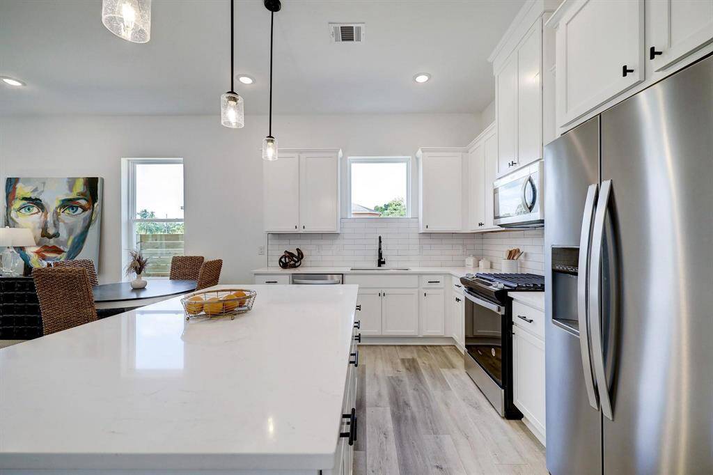 For marketing purposes only. Previous model home. Builder reserves the rights to make changes.