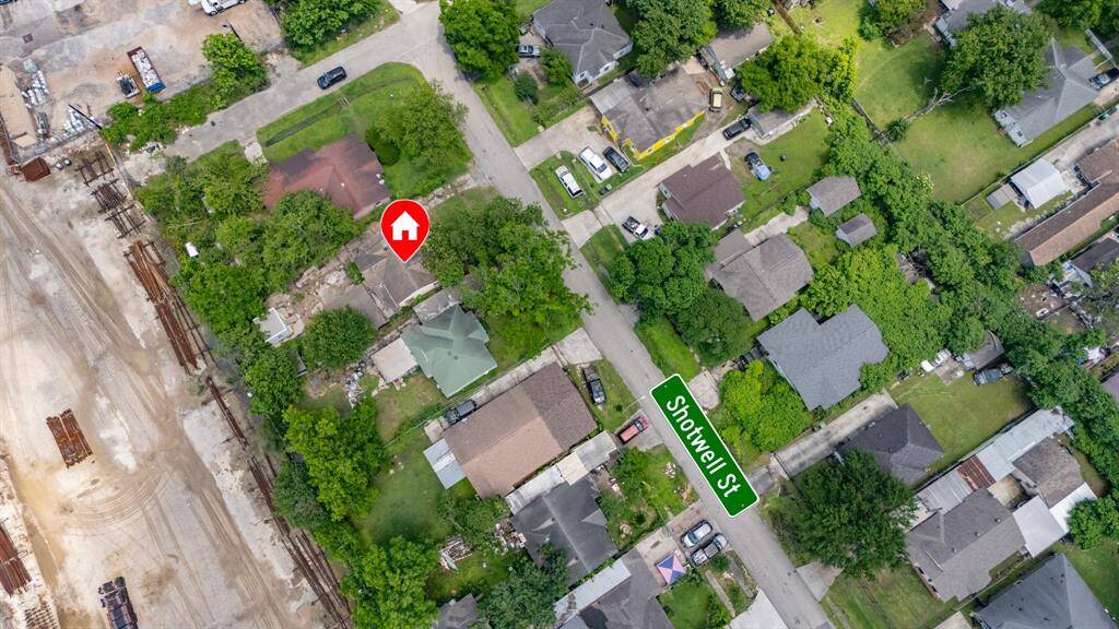 Aerial Shotwell St.