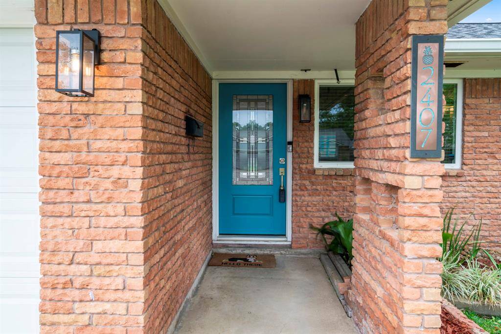 Welcome to 2407 Willowby