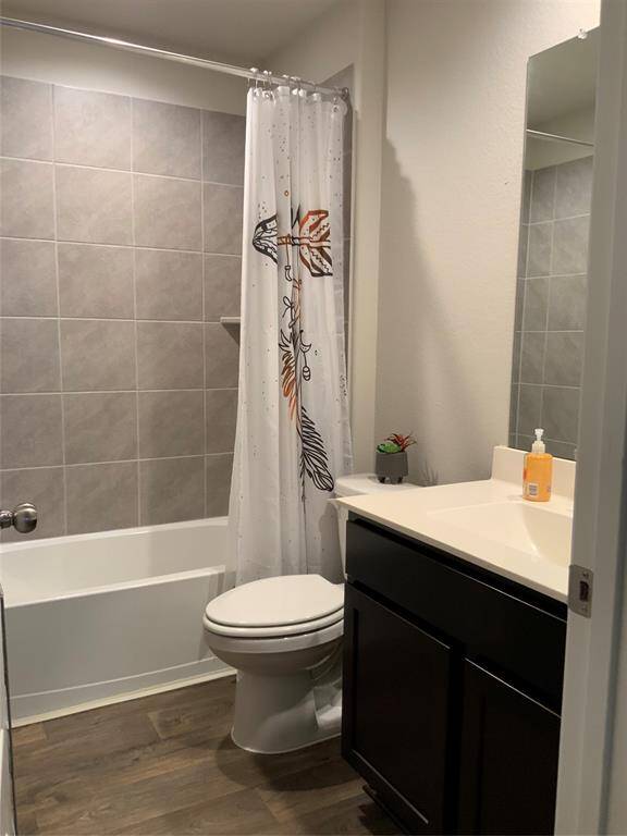 Master Bath with large shower and 2 sinks