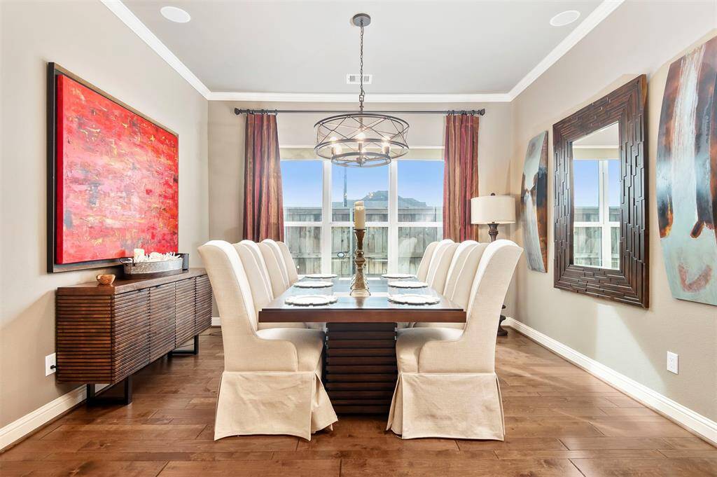 Formal dining