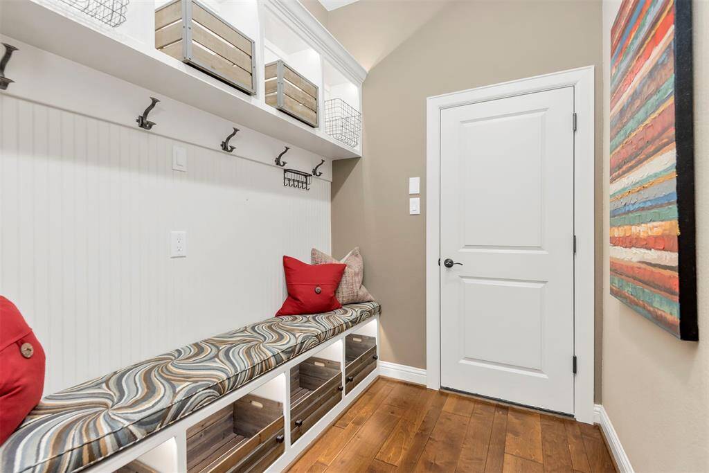 Mud room downstairs