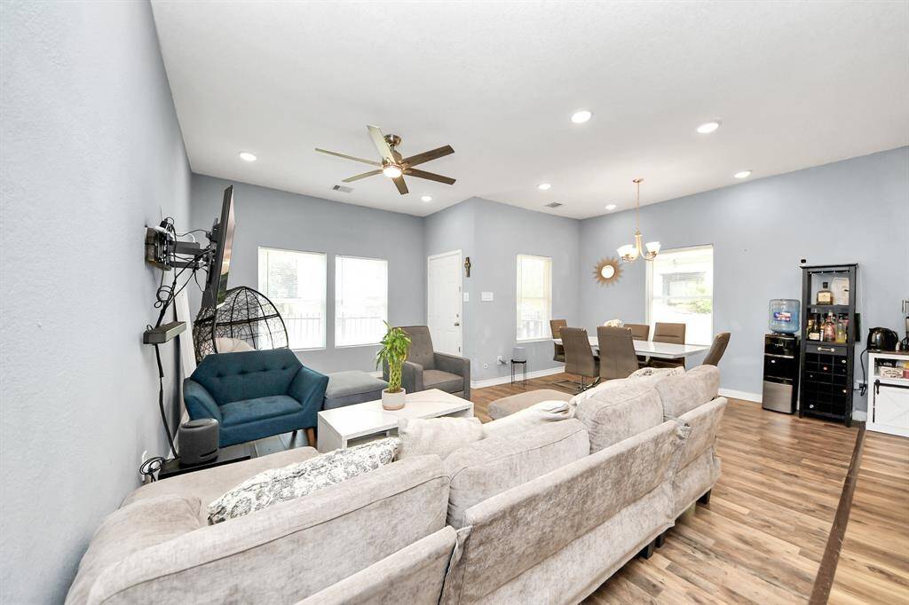This 3 Bedroom, 2 Bath home offers open living concept with wood-like floors throughout. Stylish island kitchen with stainless appliances & decorative backsplash. Refrigerator, Washer & Dryer Included!. Close proximity to University of Houston, TSU, Midtown, Downtown, Eado and Medical Center. Easy access to I-69, HWY 288, I-45. Conveniently located near dining, shopping, museums, sports venues & entertainment!