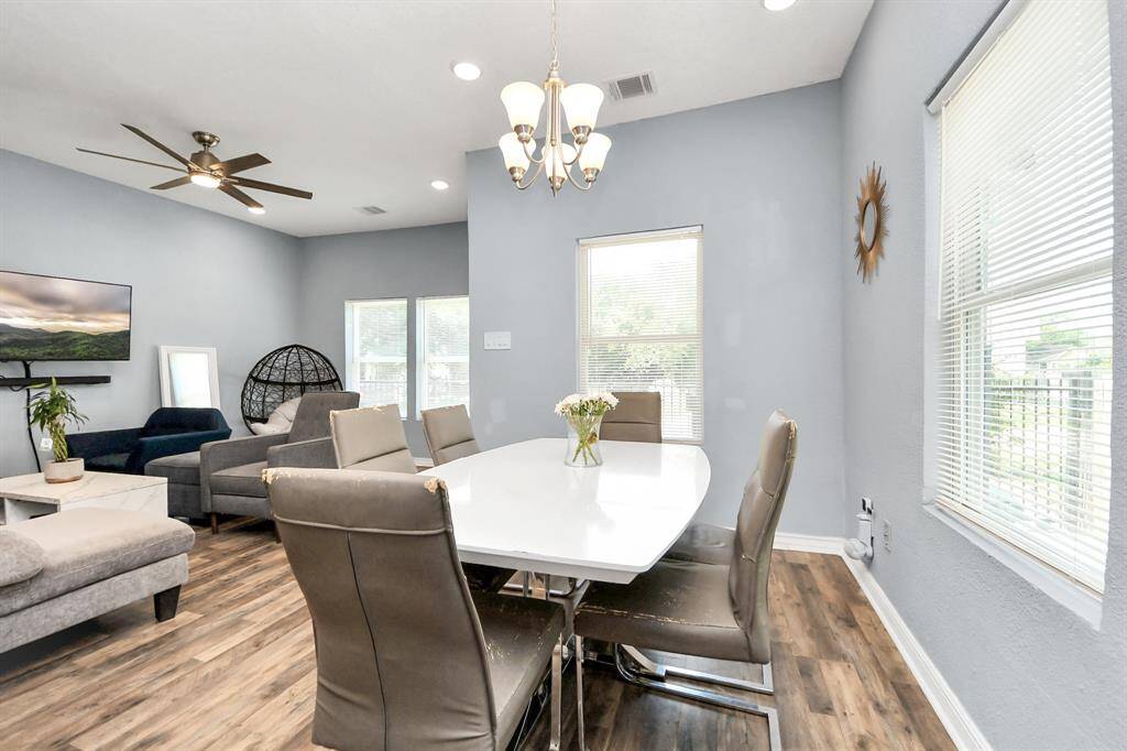 This 3 Bedroom, 2 Bath home offers open living concept with wood-like floors throughout. Stylish island kitchen with stainless appliances & decorative backsplash. Refrigerator, Washer & Dryer Included!. Close proximity to University of Houston, TSU, Midtown, Downtown, Eado and Medical Center. Easy access to I-69, HWY 288, I-45. Conveniently located near dining, shopping, museums, sports venues & entertainment!