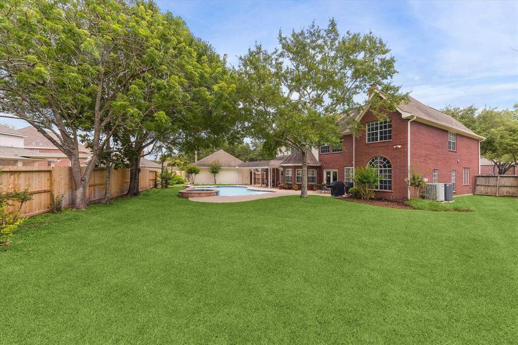 This MASSIVE lot has ample space for a playset, net, putting green, garden...so many possibilities!
