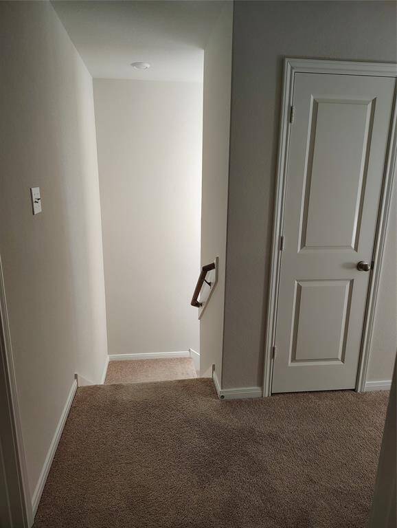 Passage - 2nd Floor