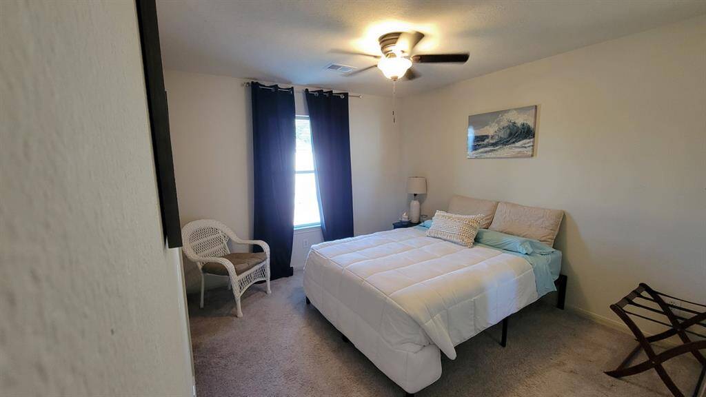 SECONDAY BEDROOM