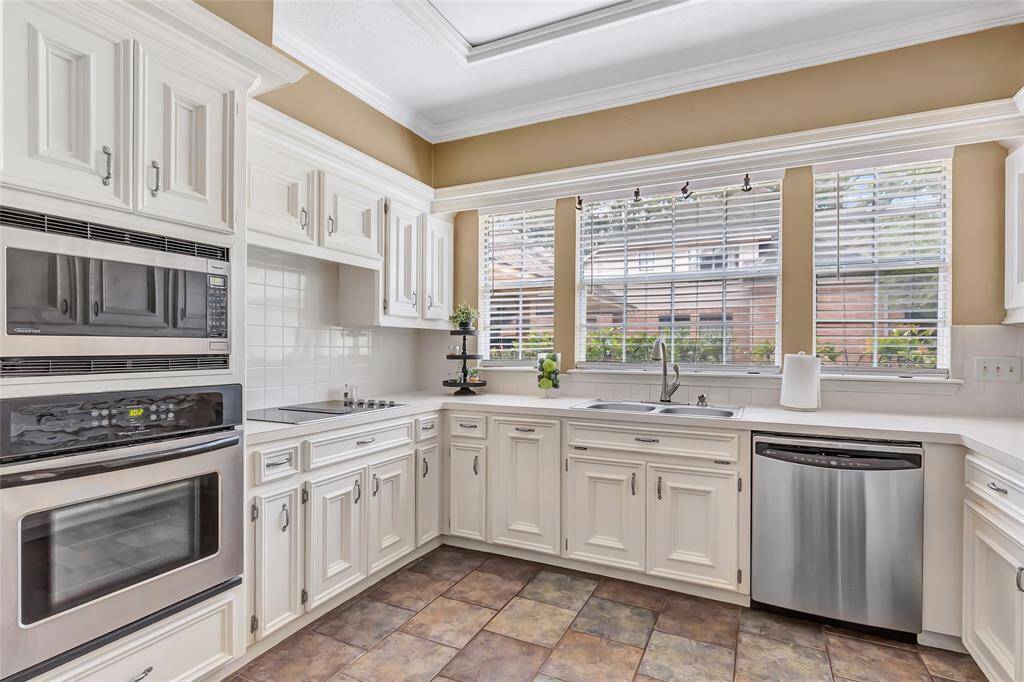 Another view facing the Kitchen windows.