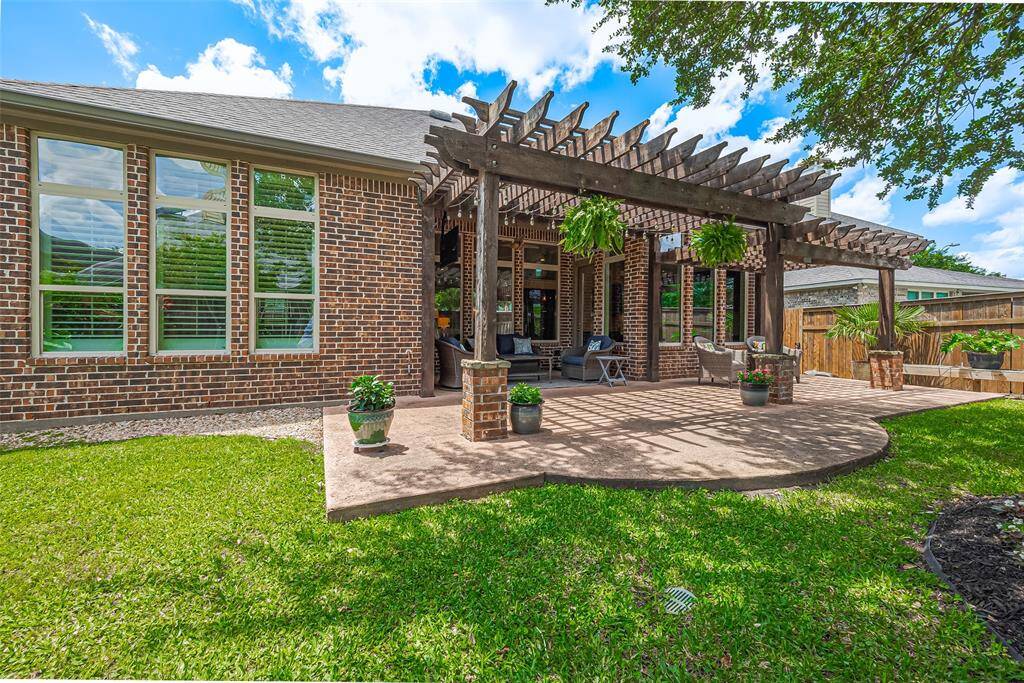 You'll love the privacy of your beautiful backyard BUT please note that the home is within walking distance of the community dog park and you have quick access to a pocket park and all the hike/bike trails Cross Creek has to offer!