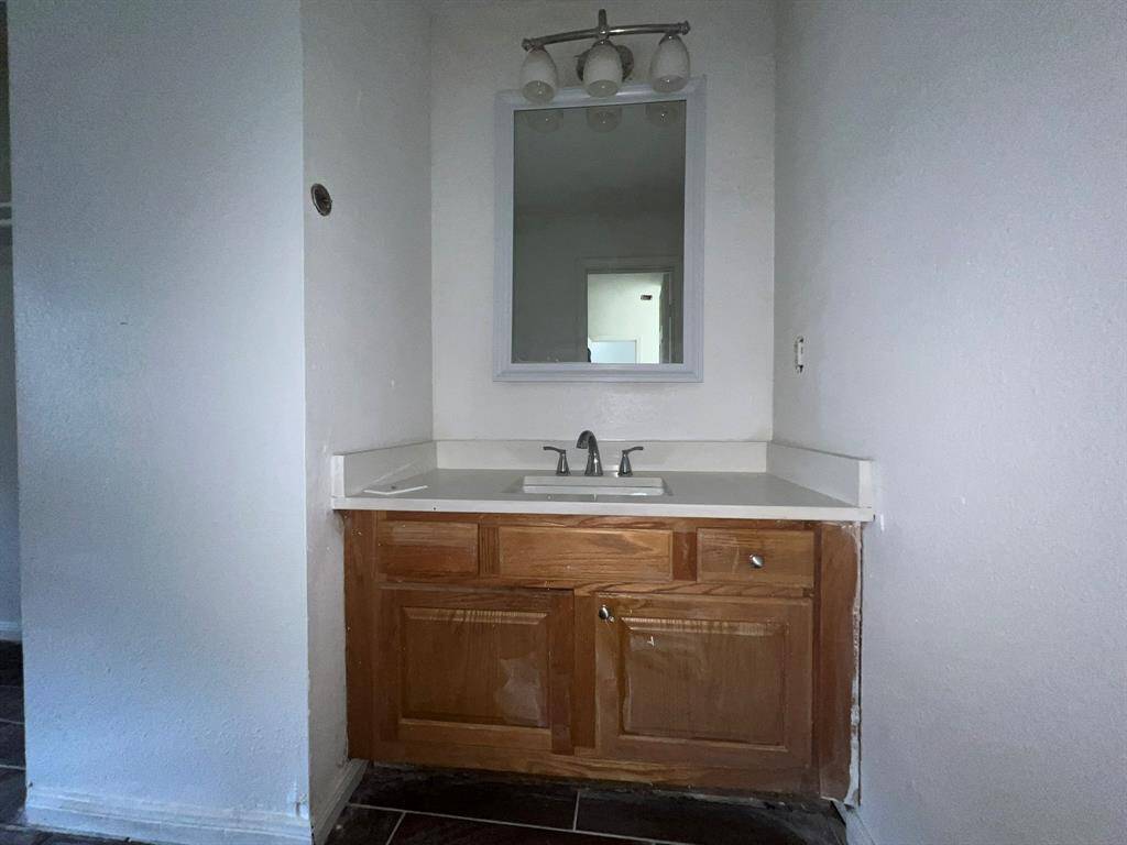 Here's your bathroom vanity with lighting above.