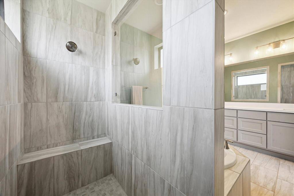 Huge primary shower